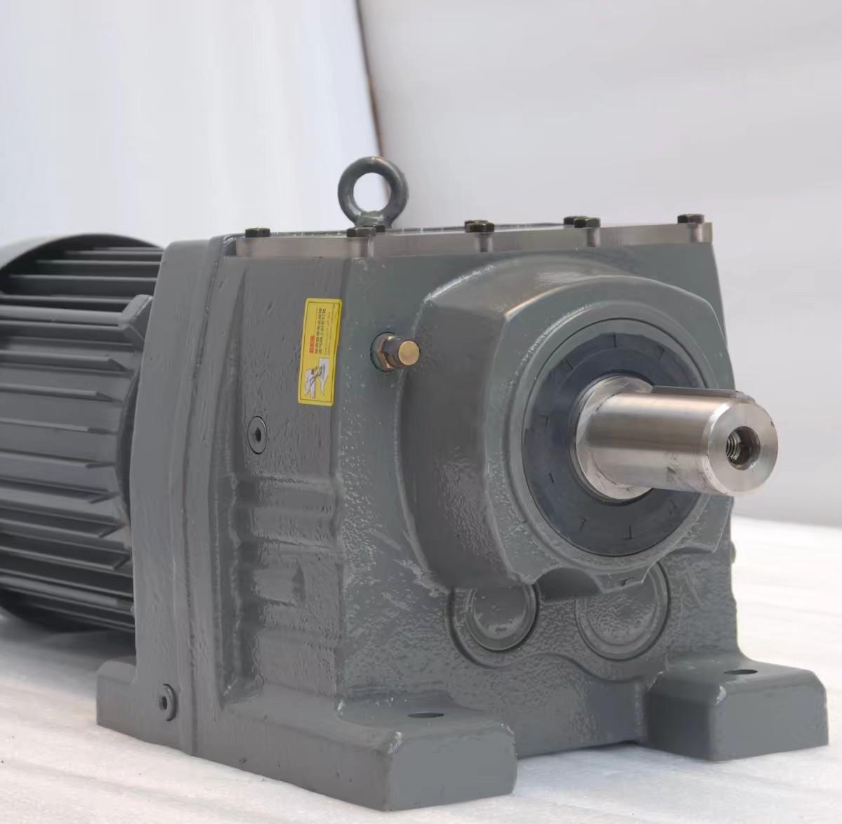 R67減速機 R系列減速機 RF67 R67F RX67 RX67F